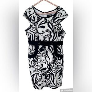 Scarlett Nite Black and White Dress, Size 12